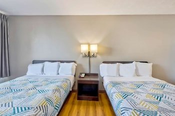Motel 6 MT. Jackson - Shenandoah