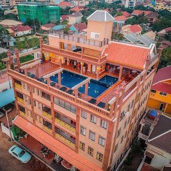 Hello Cambodia Boutique