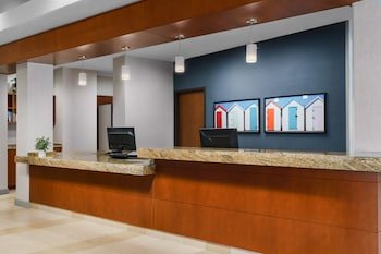 Hyatt House Fort Lauderdale Airport - South & Cruise Port