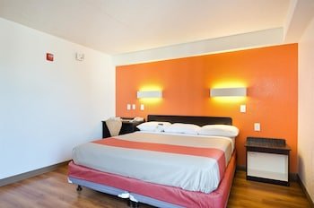 Motel 6 Springfield, VA - Washington DC Southwest