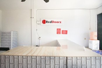 Bio Net Hotel by RedDoorz