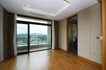 Ramada by Wyndham Gangwon Sokcho