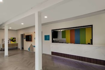 Signature Inn Houston Galleria
