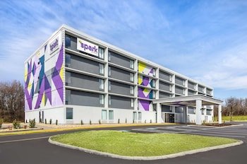 Spark by Hilton Roanoke Airport