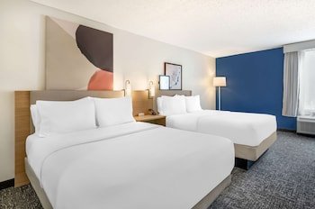 Spark by Hilton Roanoke Airport