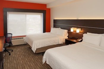 Holiday Inn Express & Suites Denver - Aurora Medical Campus