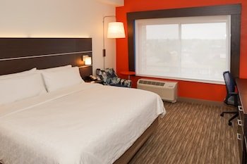 Holiday Inn Express & Suites Denver - Aurora Medical Campus