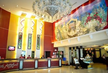 Elizabeth Cebu