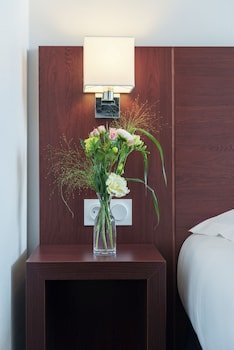 Plessis PARC HOTEL