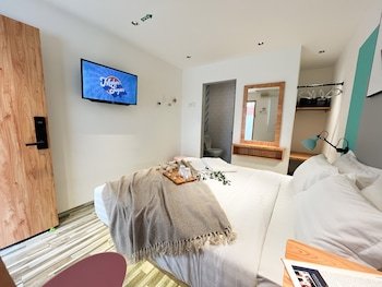 Apple1Hotel Gurney