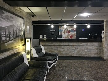 Super 8 by Wyndham Red Deer