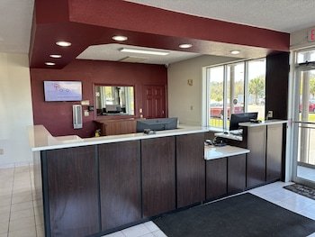 Red Roof Inn Wildwood Fl - The Villages