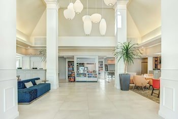 Hilton Garden Inn Lakewood