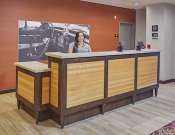 Hampton Inn & Suites Roseburg
