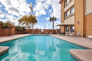 La Quinta by Wyndham Cd Juarez Near US Consulate