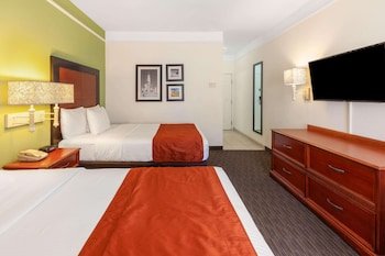 La Quinta by Wyndham Cd Juarez Near US Consulate