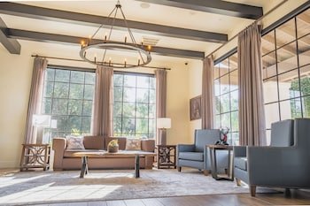 Riviera Oaks Resort & Racquet Club