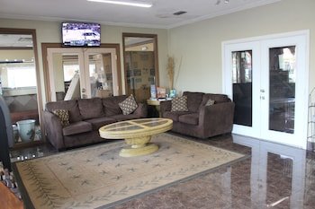 Tampa Inn Near Busch Gardens