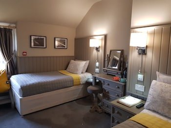 The Bull Hotel