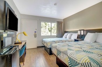 Motel 6 Venice