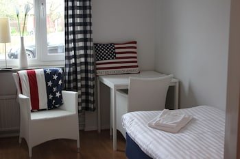 Huskvarna Hotel and Hostel - Rosendala Herrgård