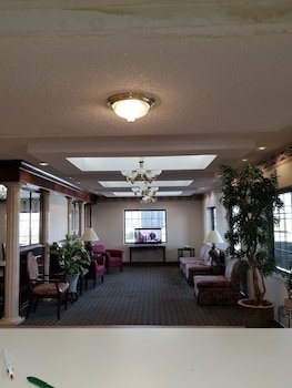 Gateway Inn and Suites