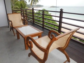 Paradise Beach Club Mirissa