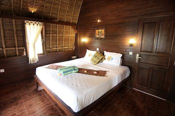 Secret Point Huts