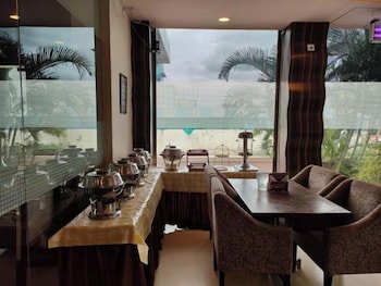 Hotel Sai Dharam Palace