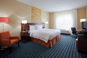 Fairfield Inn & Suites St. Paul Northeast