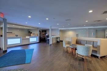 Holiday Inn Express Nashville W I40 / Whitebridge Road