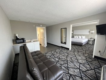 Baymont by Wyndham Peoria