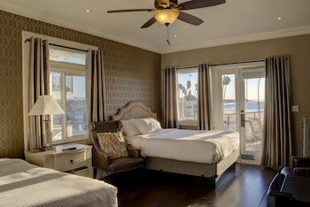 Casablanca Inn on the Beach