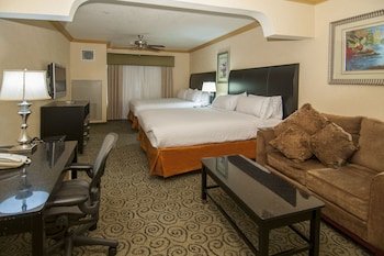 Holiday Inn Express Bakersfield Central