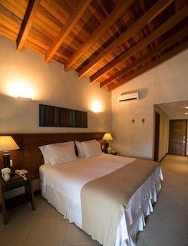 Abayomi Hotel