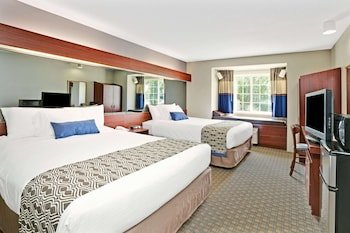 Microtel Inn & Suites by Wyndham Roseville/Detroit Area