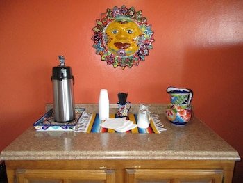 El Patio Inn