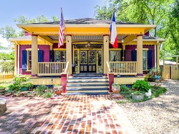 The Steamboat Inn
