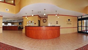 Quality Suites Near Cedar Creek Lake