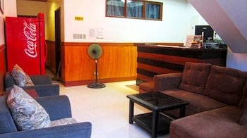 Garnet Hotel