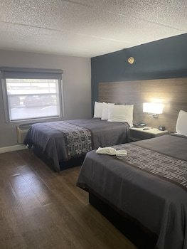 Days Inn by Wyndham Orange City/Deland
