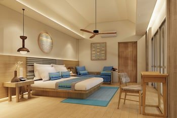 OUTRIGGER Phi Phi Island Resort