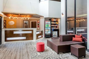 Comfort Suites Southport - Oak Island