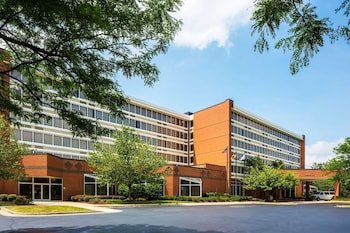 DoubleTree by Hilton Hotel Largo-Washington DC