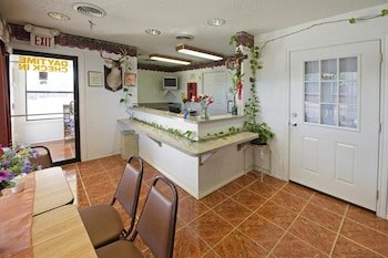 Americas Best Value Inn-Weatherford