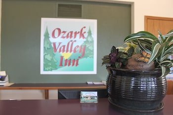 Ozark Valley Inn