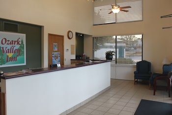 Ozark Valley Inn