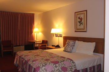 Ozark Valley Inn