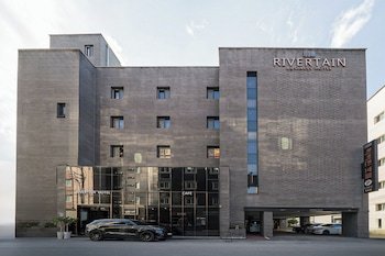 Rivertain Hotel Gyeongju