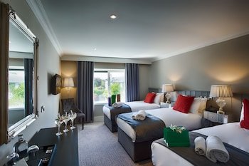 Village Hotel Bettystown